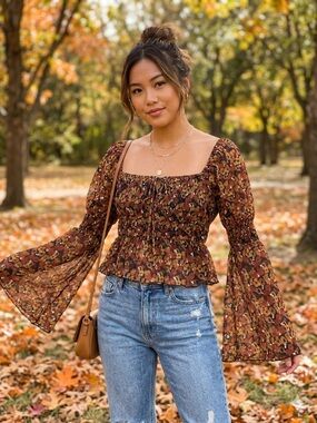 Mixed Threads LA Smocked Floral Mesh‎ Bell Sleeve Peasant Top Boho Chic Size L